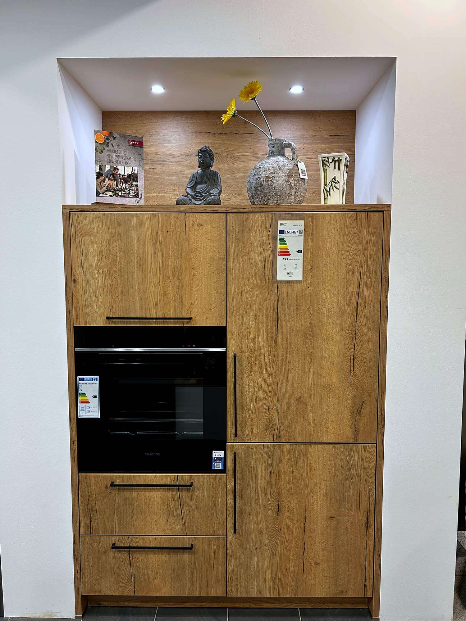 Elementa AV 1070 GL / AV 1097 moderne L-Küche mit Theke – Bild 4
