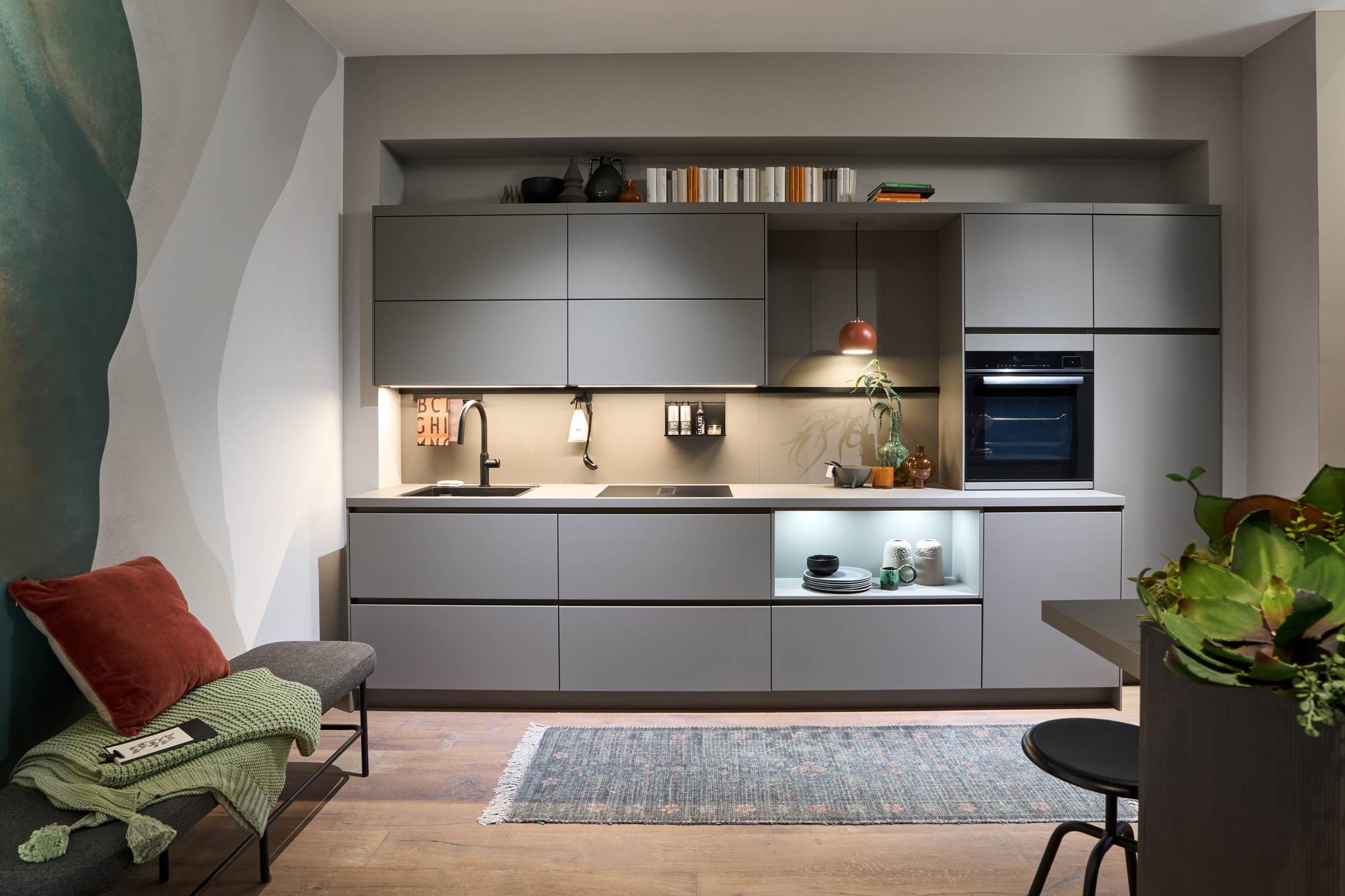 haecker-porto-moderne-kuechenzeile-grau