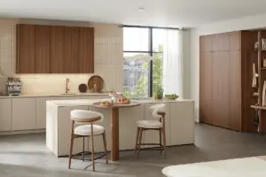 was kostet eine neue küche Ballerina Inselküche Nussbaum Beige mit rundem Bartisch